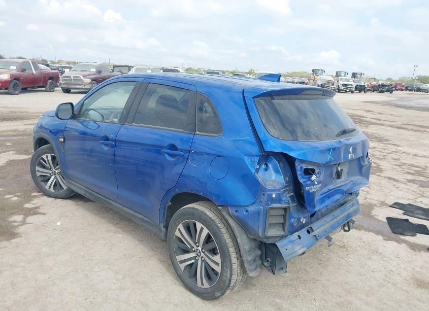 Photo 3 of 2020 Mitsubishi Outlander SPORT 2.0 ES (VIN JA4AP3AU1LU027671)
