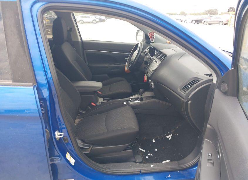 Photo 5 of 2020 Mitsubishi Outlander SPORT 2.0 ES (VIN JA4AP3AU1LU027671)