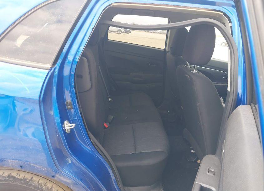 Photo 8 of 2020 Mitsubishi Outlander SPORT 2.0 ES (VIN JA4AP3AU1LU027671)