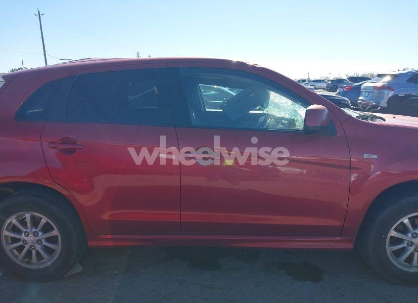 Photo 13 of 2011 Mitsubishi Outlander SPORT ES (VIN JA4AP3AU2BZ016549)