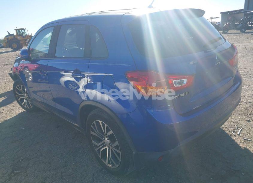 Photo 3 of 2016 Mitsubishi Outlander SPORT 2.0 ES (VIN JA4AP3AU2GZ054242)