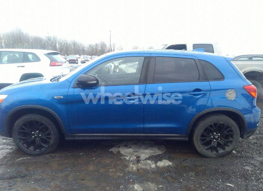 Photo 15 of 2018 Mitsubishi Outlander SPORT 2.0 LE (VIN JA4AP3AU2JU003618)