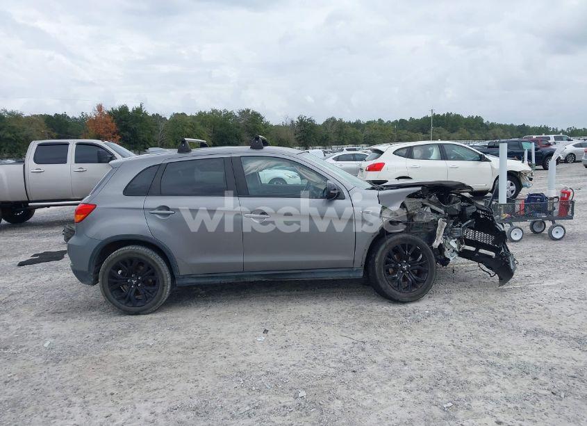 Photo 13 of 2018 Mitsubishi Outlander SPORT 2.0 LE (VIN JA4AP3AU2JU014246)