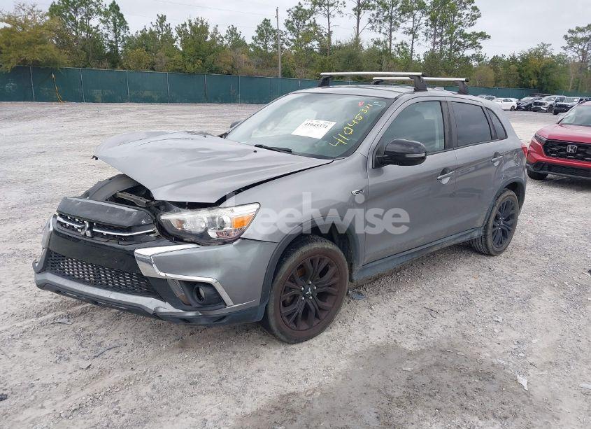 Photo 2 of 2018 Mitsubishi Outlander SPORT 2.0 LE (VIN JA4AP3AU2JU014246)
