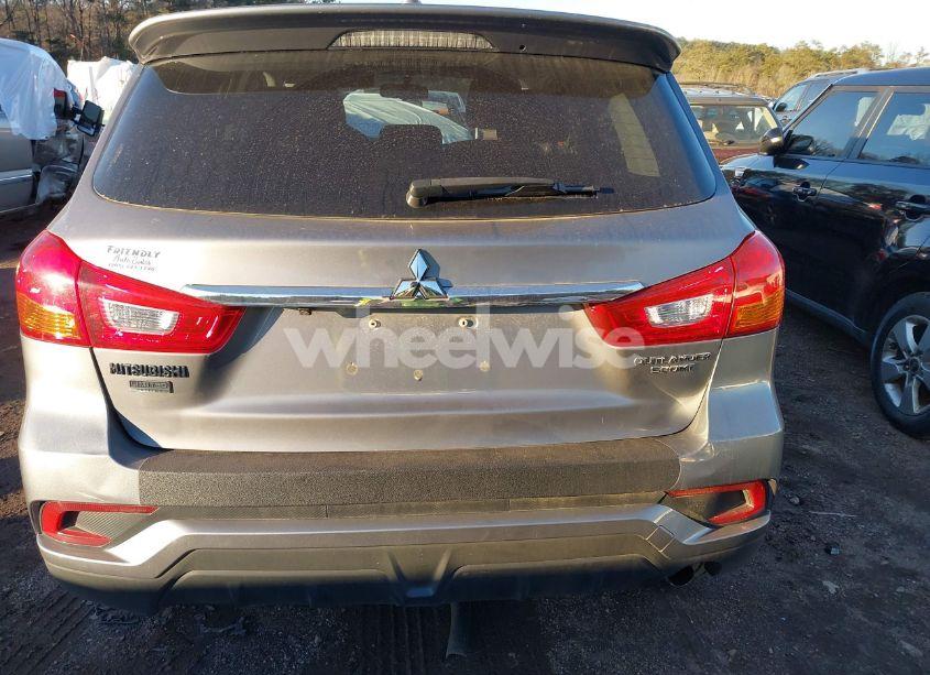 Photo 16 of 2018 Mitsubishi Outlander SPORT 2.0 LE (VIN JA4AP3AU2JU014599)