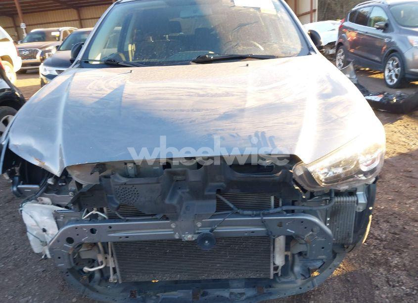 Photo 6 of 2018 Mitsubishi Outlander SPORT 2.0 LE (VIN JA4AP3AU2JU014599)