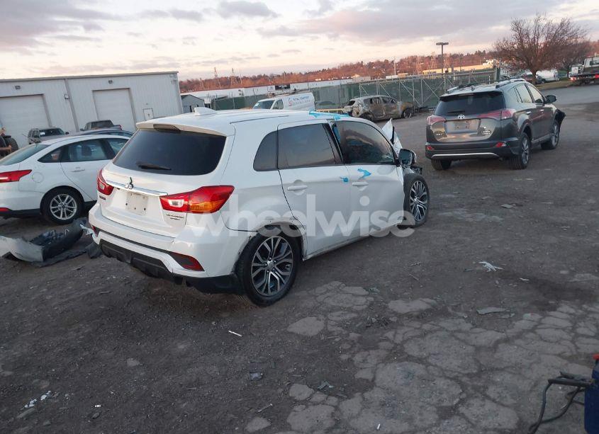 Photo 4 of 2018 Mitsubishi Outlander SPORT (VIN JA4AP3AU2JU021990)