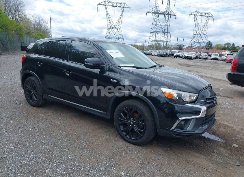 2019 Mitsubishi Outlander SPORT 2.0 LE (VIN JA4AP3AU2KU012515) main photo