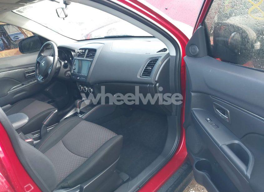 Photo 5 of 2019 Mitsubishi Outlander SPORT 2.0 LE (VIN JA4AP3AU2KU014698)