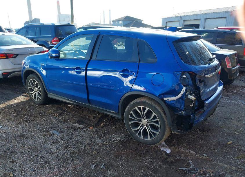 Photo 3 of 2019 Mitsubishi Outlander SPORT 2.0 ES (VIN JA4AP3AU2KU026236)