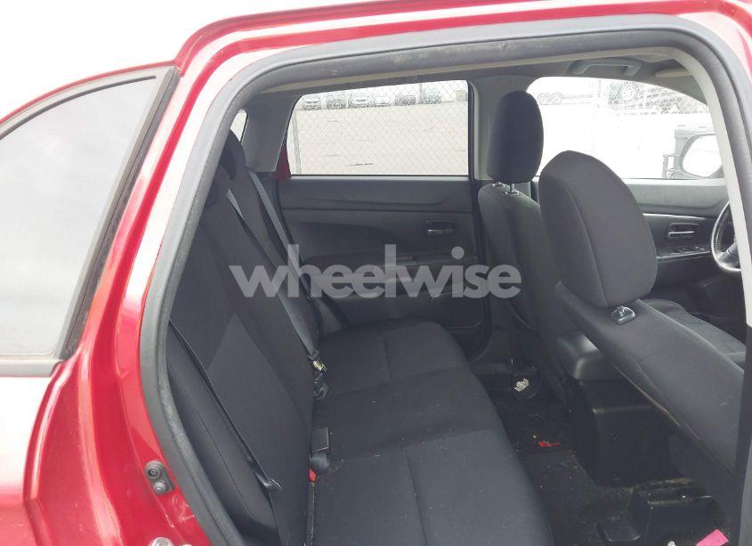 Photo 8 of 2011 Mitsubishi Outlander SPORT ES (VIN JA4AP3AU3BZ000361)