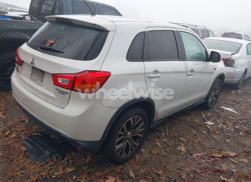 Photo 4 of 2016 Mitsubishi Outlander SPORT 2.0 ES (VIN JA4AP3AU3GZ033982)