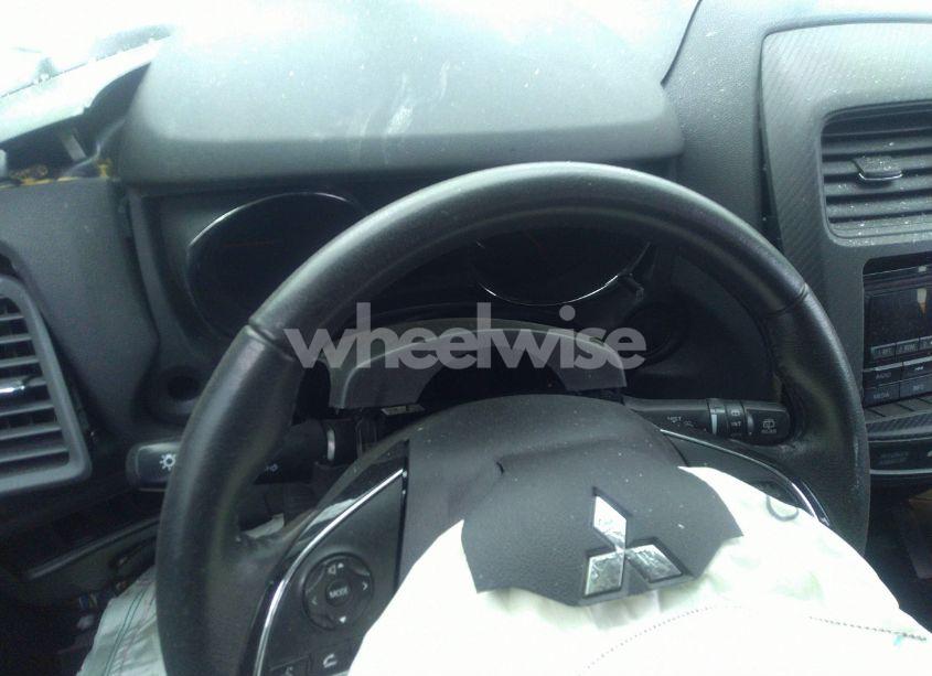 Photo 7 of 2017 Mitsubishi Outlander SPORT 2.0 ES (VIN JA4AP3AU3HZ014737)