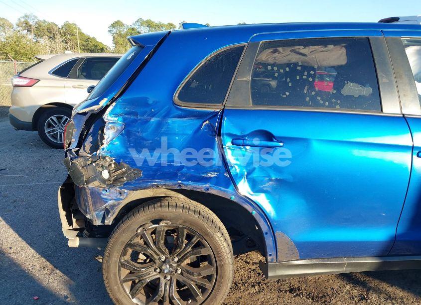 Photo 6 of 2017 Mitsubishi Outlander SPORT 2.0 LE (VIN JA4AP3AU3HZ032803)