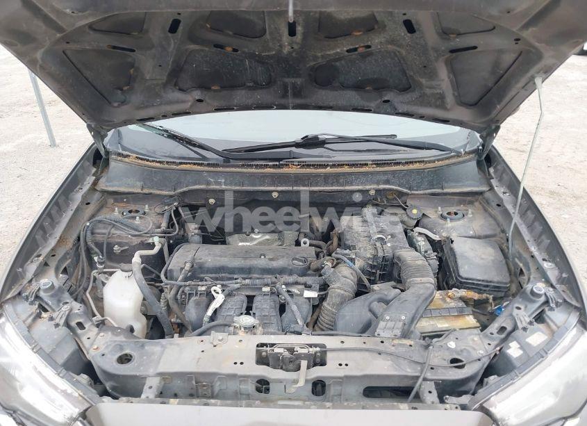 Photo 10 of 2017 Mitsubishi Outlander SPORT 2.0 ES/2.0 LE (VIN JA4AP3AU3HZ061802)