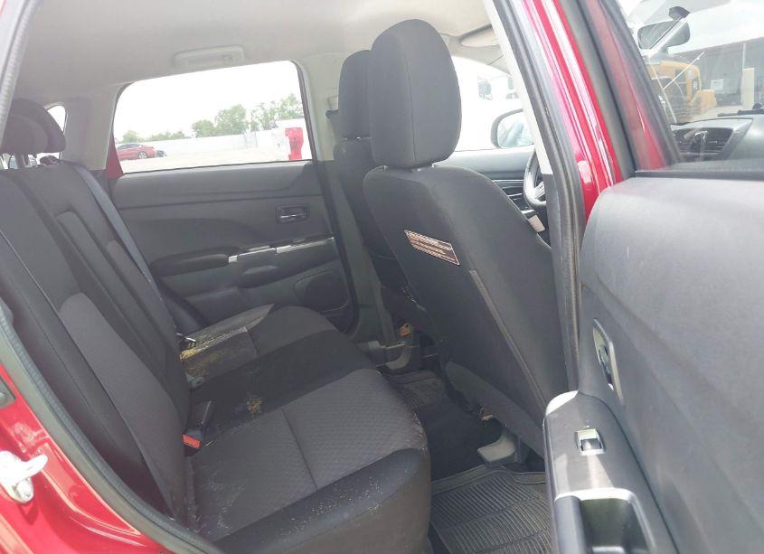 Photo 8 of 2018 Mitsubishi Outlander SPORT ES 2.0 (VIN JA4AP3AU3JZ006725)