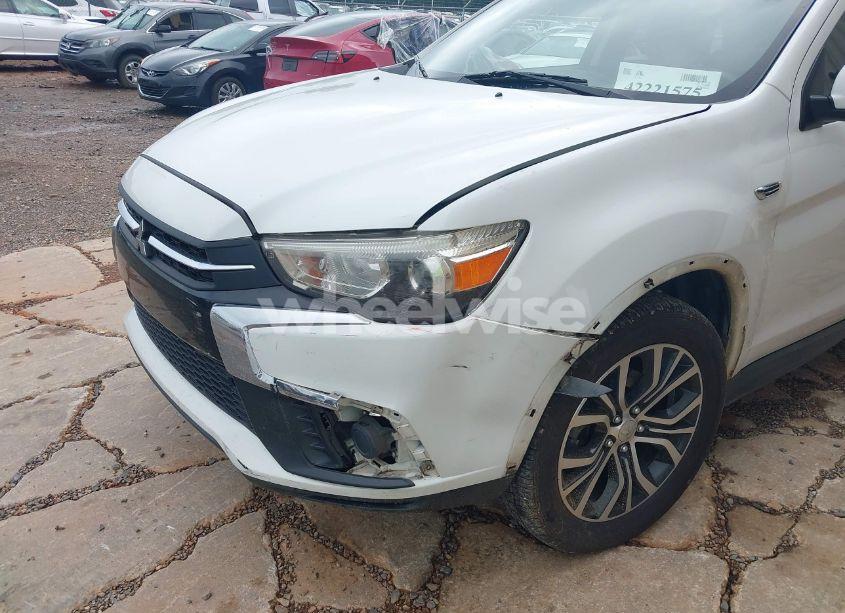 Photo 6 of 2019 Mitsubishi Outlander SPORT 2.0 ES (VIN JA4AP3AU3KU031574)