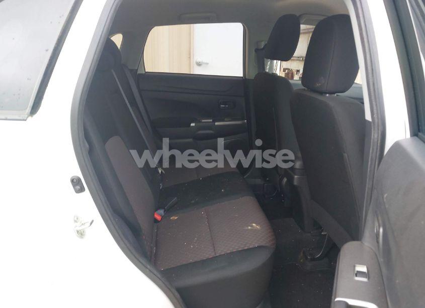 Photo 8 of 2019 Mitsubishi Outlander SPORT 2.0 ES (VIN JA4AP3AU3KU031574)