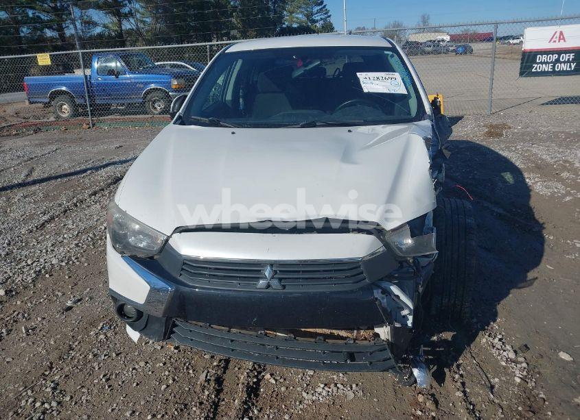 Photo 12 of 2016 Mitsubishi Outlander SPORT 2.0 ES (VIN JA4AP3AU4GZ062942)