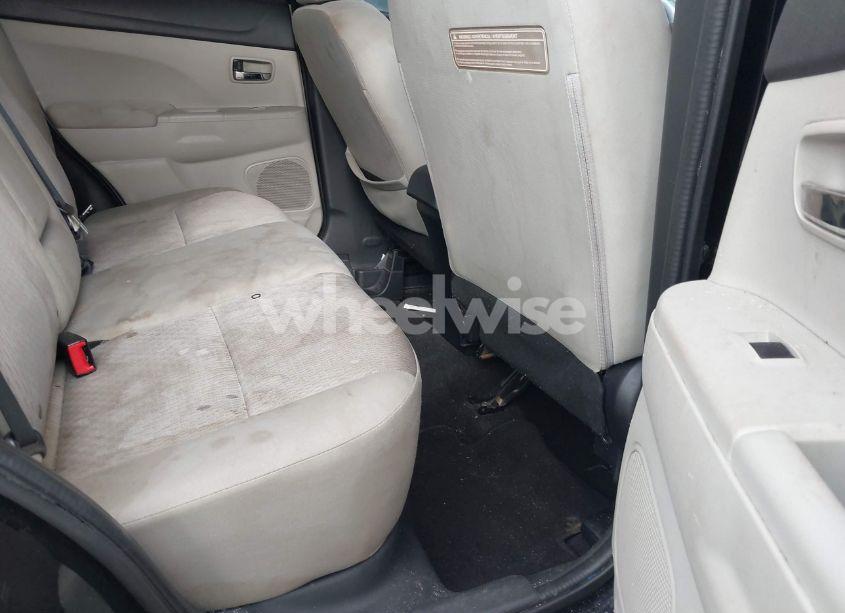 Photo 8 of 2017 Mitsubishi Outlander SPORT 2.0 ES/2.0 LE (VIN JA4AP3AU4HZ040182)