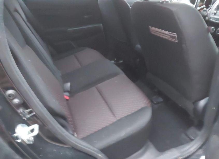 Photo 8 of 2017 Mitsubishi Outlander SPORT 2.0 ES (VIN JA4AP3AU4HZ059069)