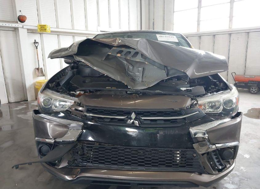 Photo 12 of 2018 Mitsubishi Outlander SPORT 2.0 ES/2.0 LE (VIN JA4AP3AU4JU019612)