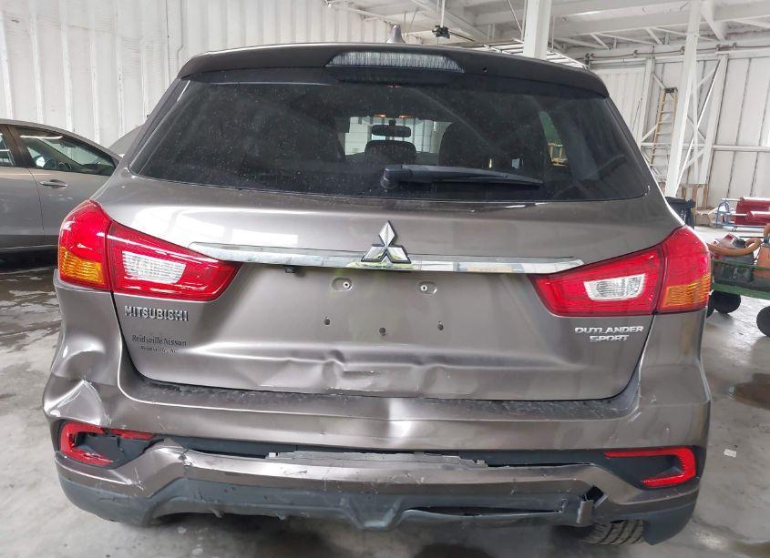 Photo 16 of 2018 Mitsubishi Outlander SPORT 2.0 ES/2.0 LE (VIN JA4AP3AU4JU019612)