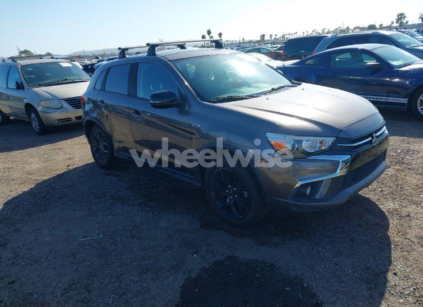2019 Mitsubishi Outlander SPORT 2.0 LE (VIN JA4AP3AU4KU016033) main photo