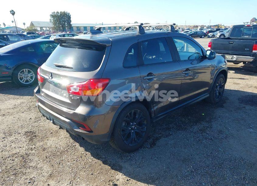 Photo 4 of 2019 Mitsubishi Outlander SPORT 2.0 LE (VIN JA4AP3AU4KU016033)