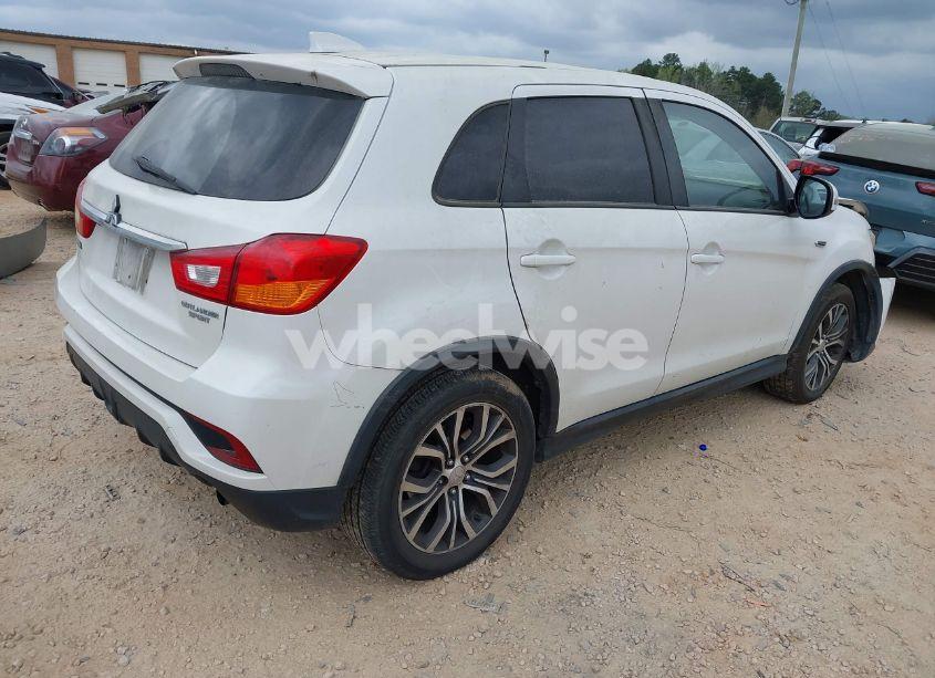 Photo 4 of 2019 Mitsubishi Outlander SPORT 2.0 ES (VIN JA4AP3AU4KU021247)