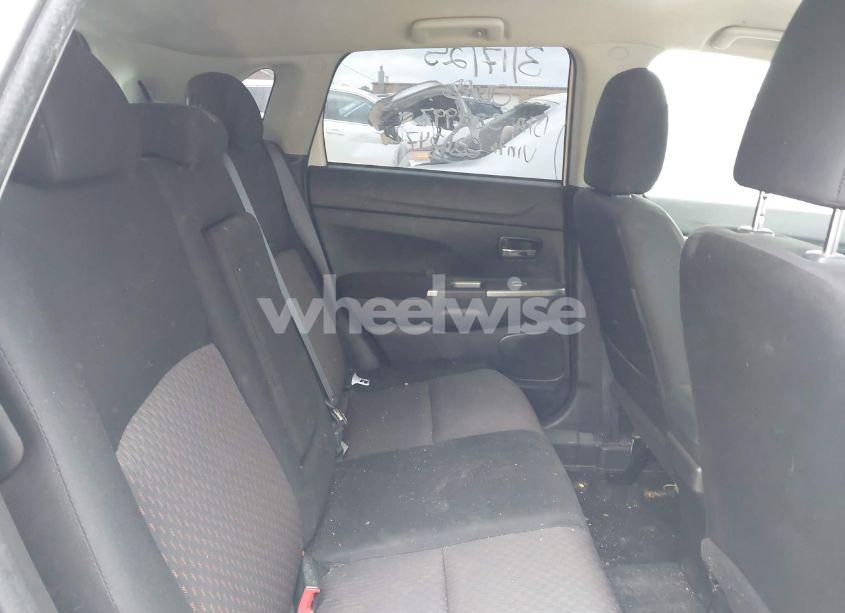 Photo 8 of 2019 Mitsubishi Outlander SPORT 2.0 ES (VIN JA4AP3AU4KU021247)