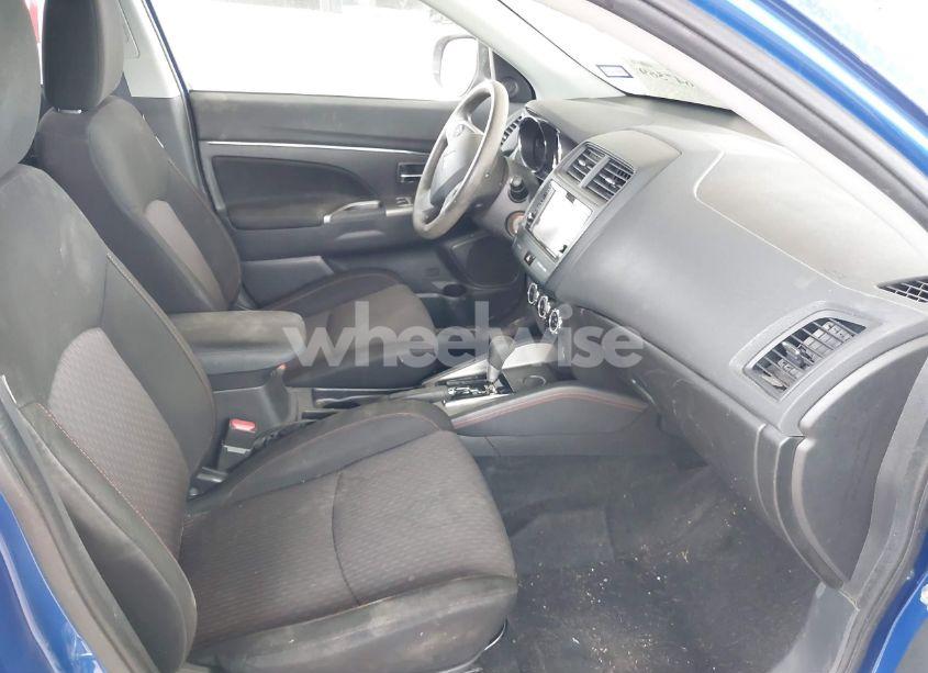 Photo 5 of 2019 Mitsubishi Outlander SPORT 2.0 ES (VIN JA4AP3AU4KU035293)