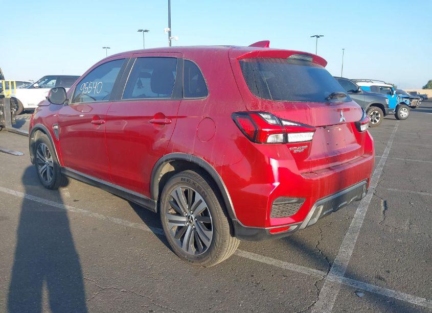 Photo 3 of 2020 Mitsubishi Outlander SPORT 2.0 ES (VIN JA4AP3AU4LU027356)