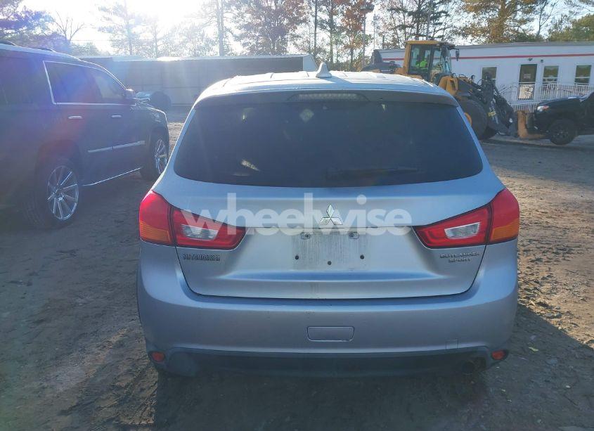 Photo 15 of 2017 Mitsubishi Outlander SPORT 2.0 ES (VIN JA4AP3AU5HZ048565)