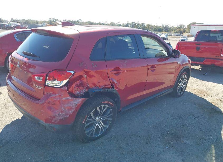 Photo 4 of 2017 Mitsubishi Outlander SPORT 2.0 ES (VIN JA4AP3AU5HZ050588)