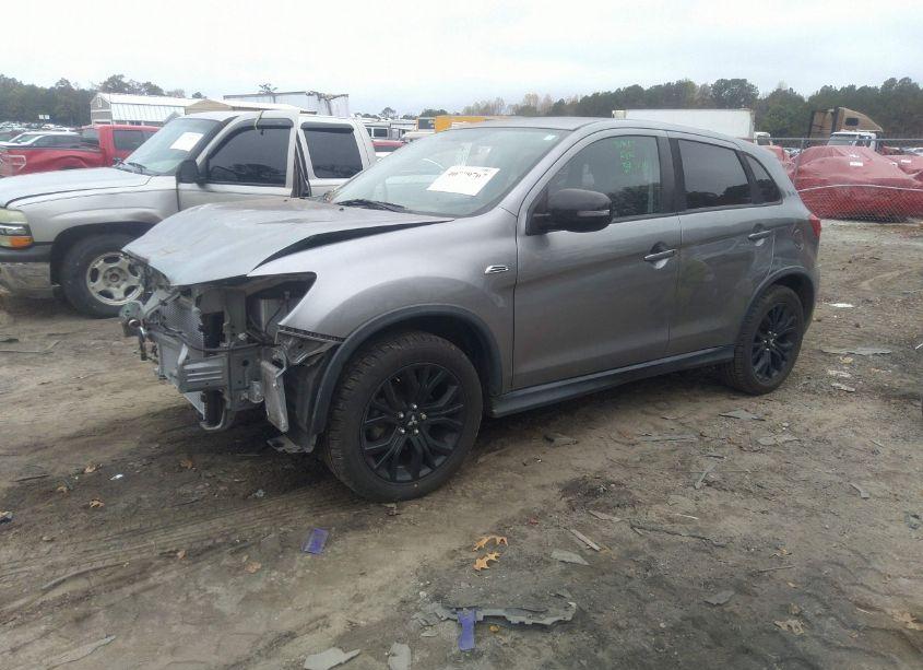 Photo 2 of 2018 Mitsubishi Outlander SPORT 2.0 LE (VIN JA4AP3AU5JZ030542)