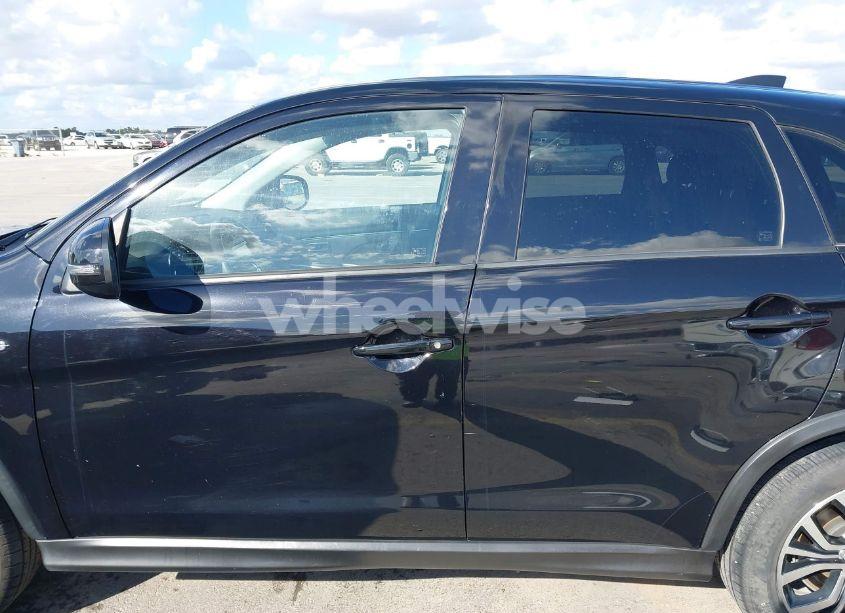 Photo 14 of 2019 Mitsubishi Outlander SPORT 2.0 ES (VIN JA4AP3AU5KU001878)