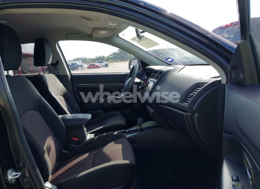 Photo 5 of 2019 Mitsubishi Outlander SPORT 2.0 ES (VIN JA4AP3AU5KU001878)