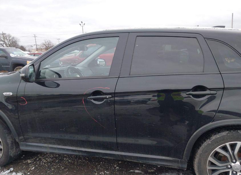 Photo 14 of 2019 Mitsubishi Outlander SPORT 2.0 ES (VIN JA4AP3AU5KU008684)