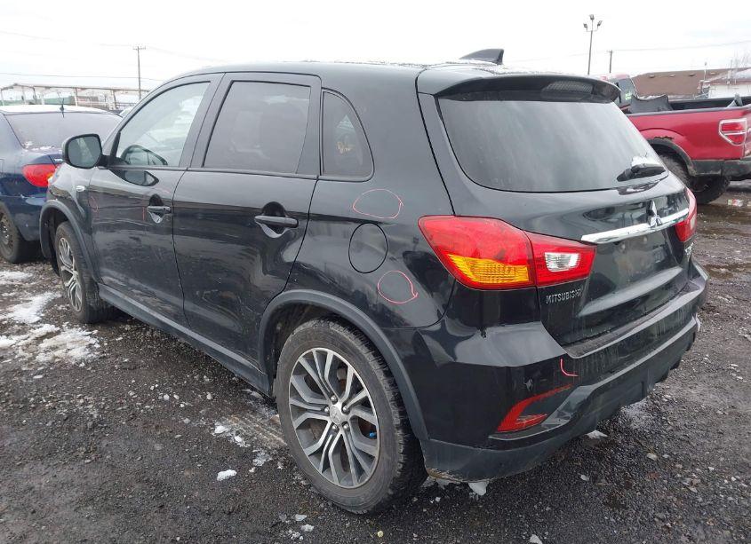 Photo 3 of 2019 Mitsubishi Outlander SPORT 2.0 ES (VIN JA4AP3AU5KU008684)