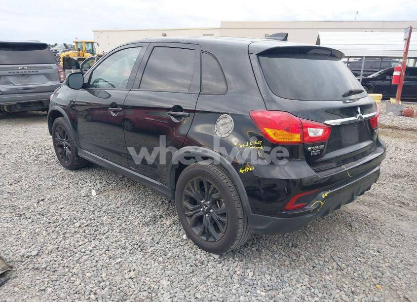 Photo 3 of 2019 Mitsubishi Outlander SPORT 2.0 LE (VIN JA4AP3AU5KU024416)