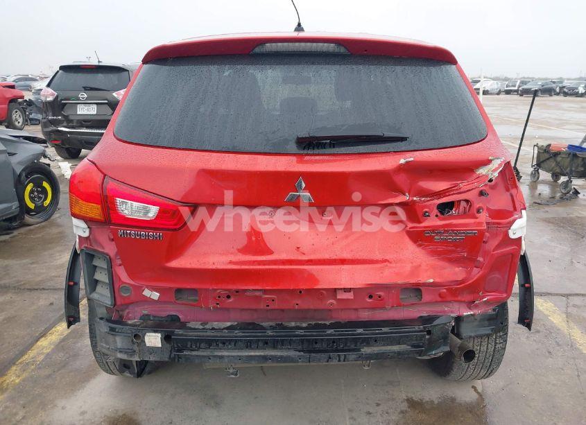 Photo 17 of 2016 Mitsubishi Outlander SPORT 2.0 ES (VIN JA4AP3AU6GZ032549)