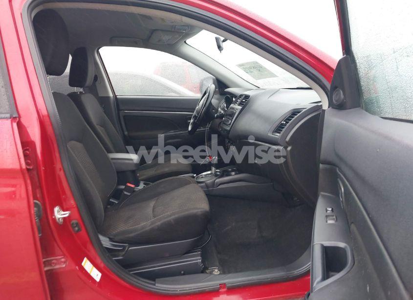 Photo 5 of 2016 Mitsubishi Outlander SPORT 2.0 ES (VIN JA4AP3AU6GZ032549)