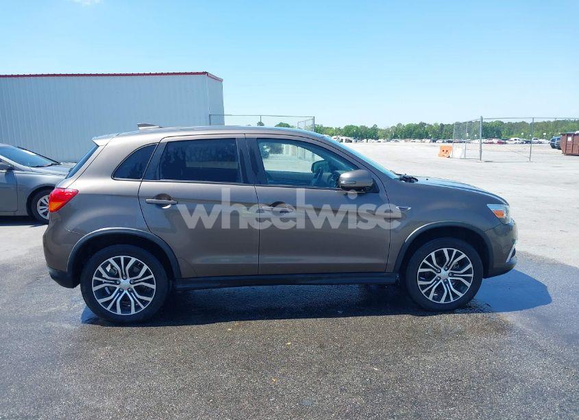 Photo 13 of 2017 Mitsubishi Outlander SPORT 2.0 ES (VIN JA4AP3AU6HZ010827)
