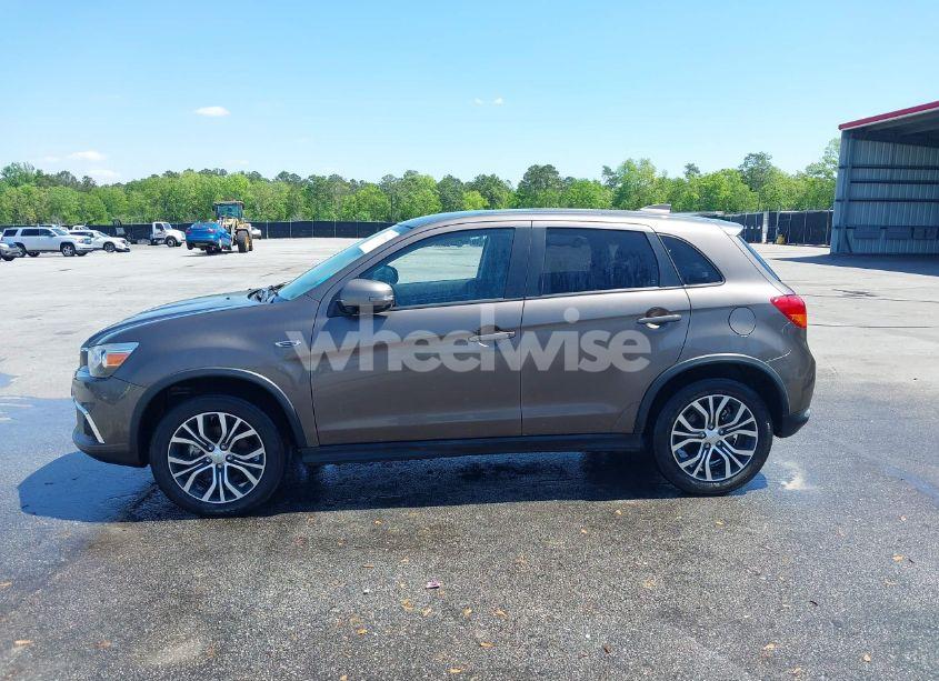 Photo 14 of 2017 Mitsubishi Outlander SPORT 2.0 ES (VIN JA4AP3AU6HZ010827)