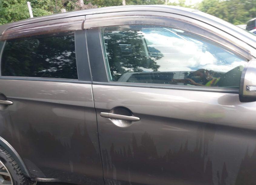 Photo 13 of 2017 Mitsubishi Outlander SPORT 2.0 ES/LE 2.0 (VIN JA4AP3AU6HZ014571)