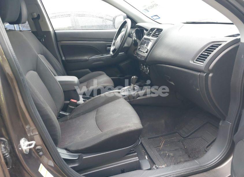 Photo 5 of 2017 Mitsubishi Outlander SPORT 2.0 ES (VIN JA4AP3AU6HZ017339)