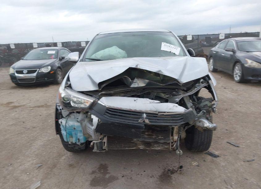 Photo 6 of 2017 Mitsubishi Outlander SPORT 2.0 ES (VIN JA4AP3AU6HZ042029)