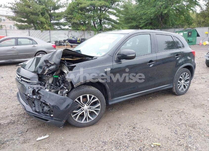 Photo 2 of 2018 Mitsubishi Outlander SPORT 2.0 ES (VIN JA4AP3AU6JU004528)