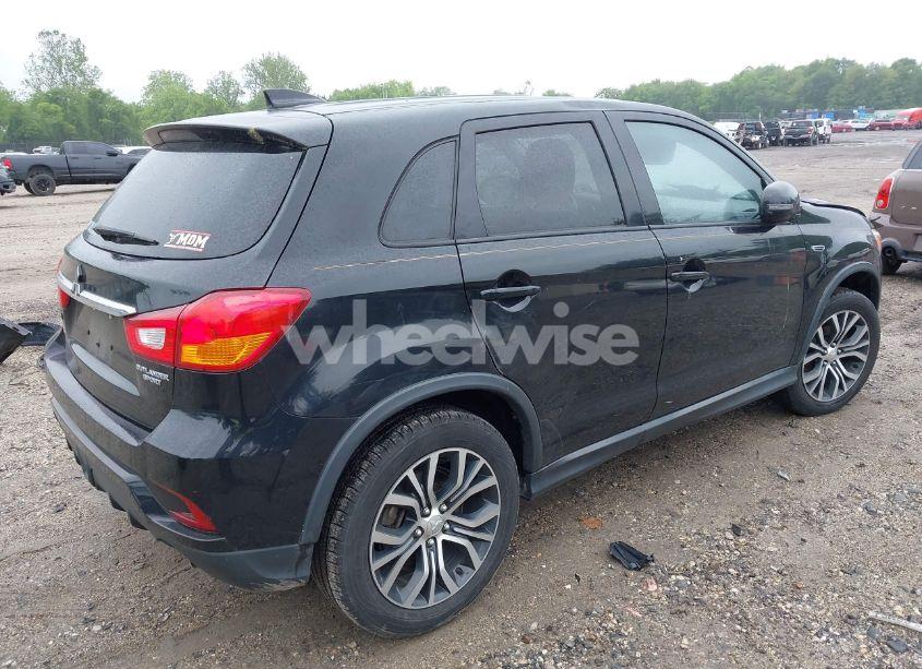 Photo 4 of 2018 Mitsubishi Outlander SPORT 2.0 ES (VIN JA4AP3AU6JU004528)